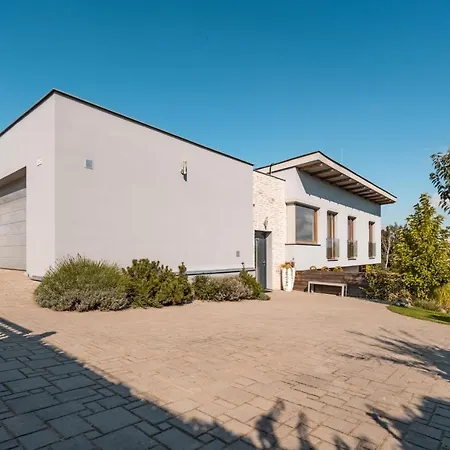 Cozy Terraced House With Infra Sauna And Parking Villa
