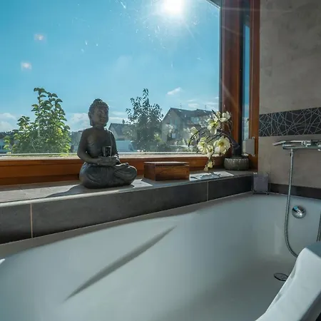 Cozy Terraced House With Infra Sauna And Parking *